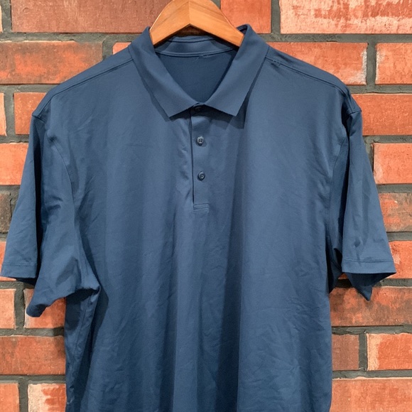 Lululemon men shirts - Picture 5 of 8